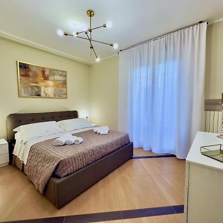 Salento Sweet Home - Obelisco Luxury Apartment Lecce Exterior foto